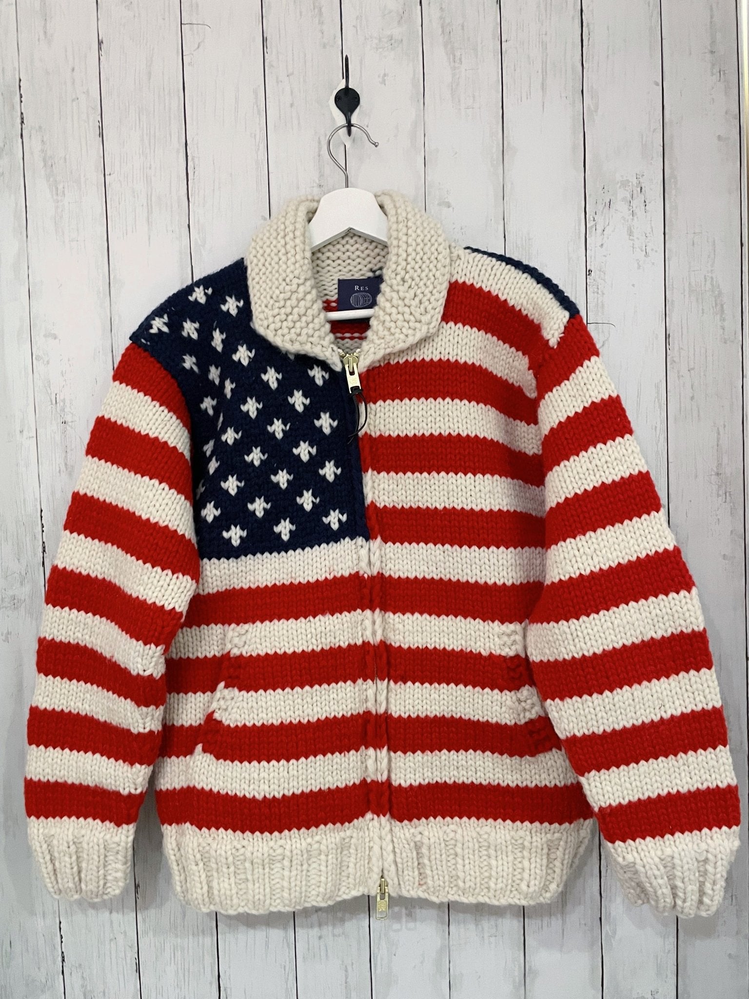 Cowichan Sweaters – RES IPSA