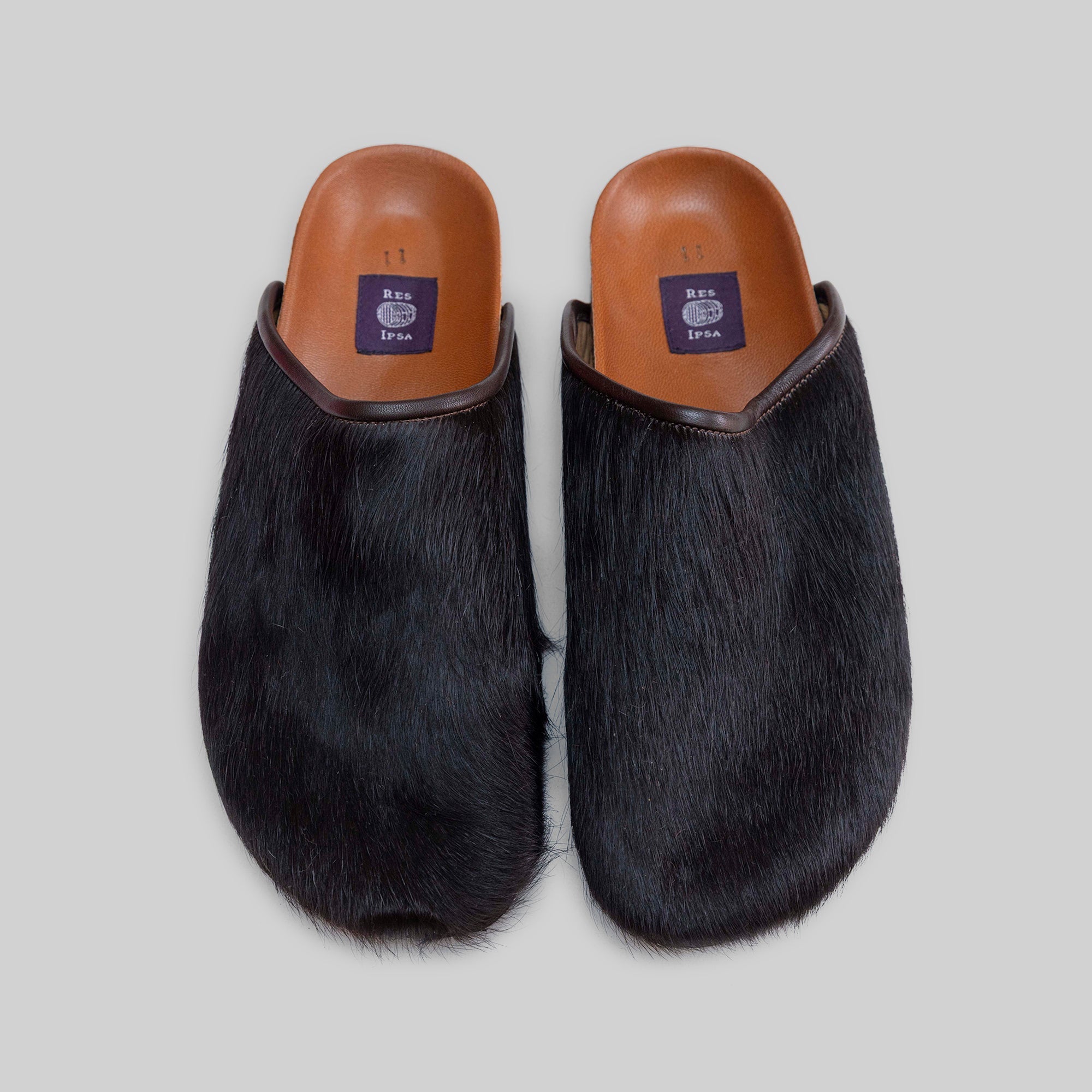 cowhide clogs