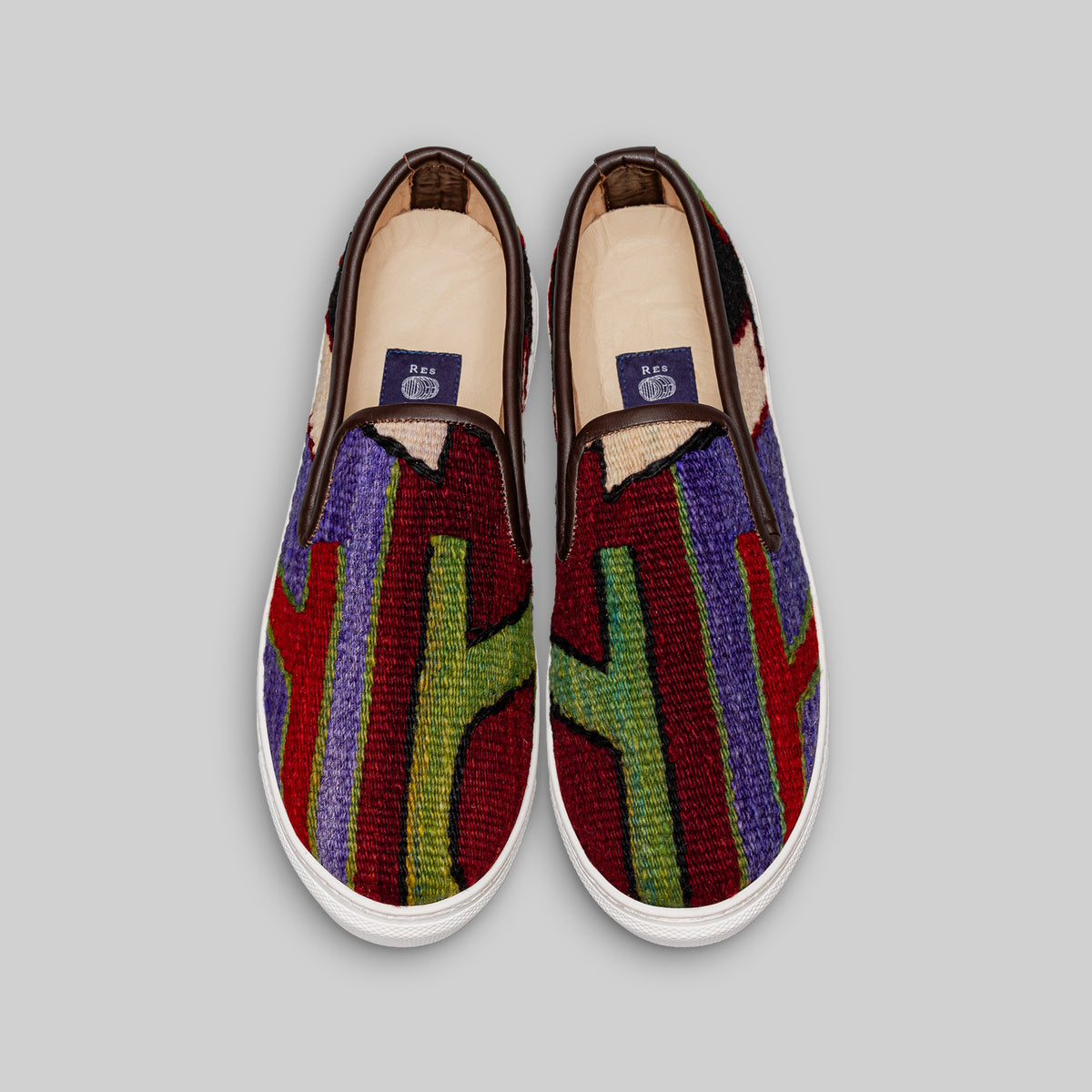 Men's Kilim Sneaker Size 9