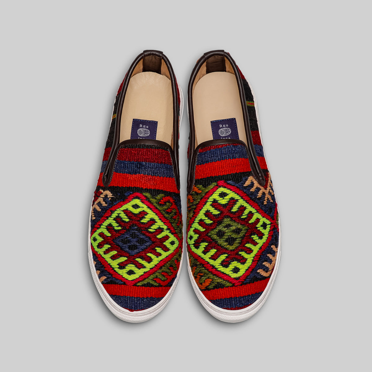 Men's Kilim Sneaker Size 11