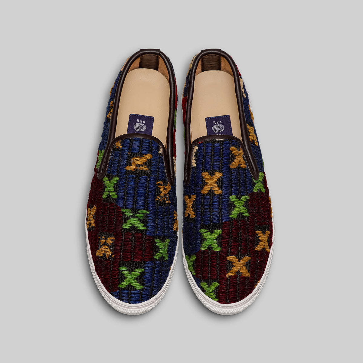 Men's Kilim Sneaker Size 11