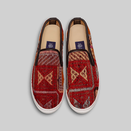 Men's Kilim Sneaker Size 11