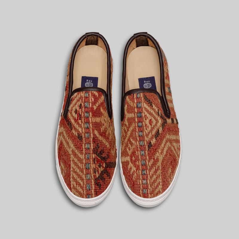 Men's Kilim Sneaker Size 10