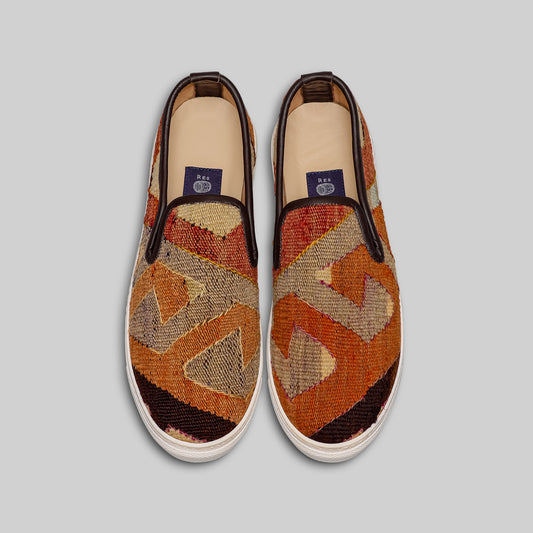 Men's Kilim Sneaker Size 10