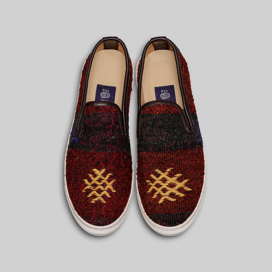 Men's Kilim Sneaker Size 9