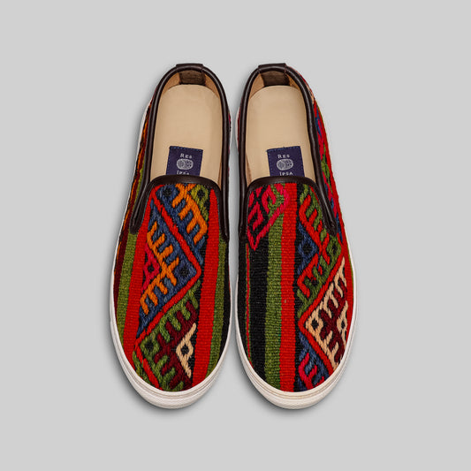 Men's Kilim Sneaker Size 9