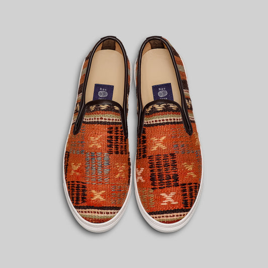 Men's Kilim Sneaker Size 9