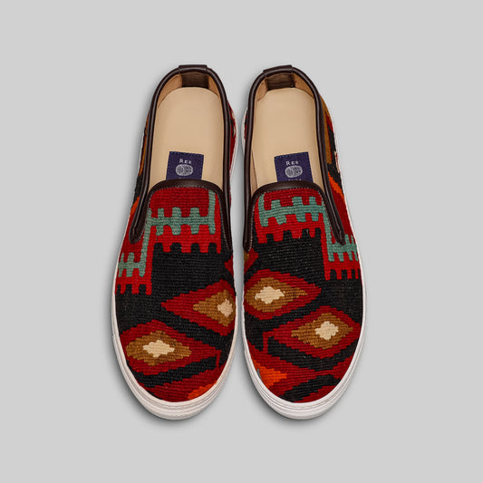 Men's Kilim Sneaker Size 8