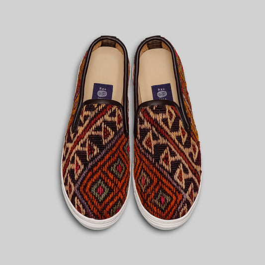 Men's Kilim Sneaker Size 8