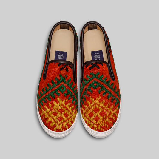Men's Kilim Sneaker Size 8