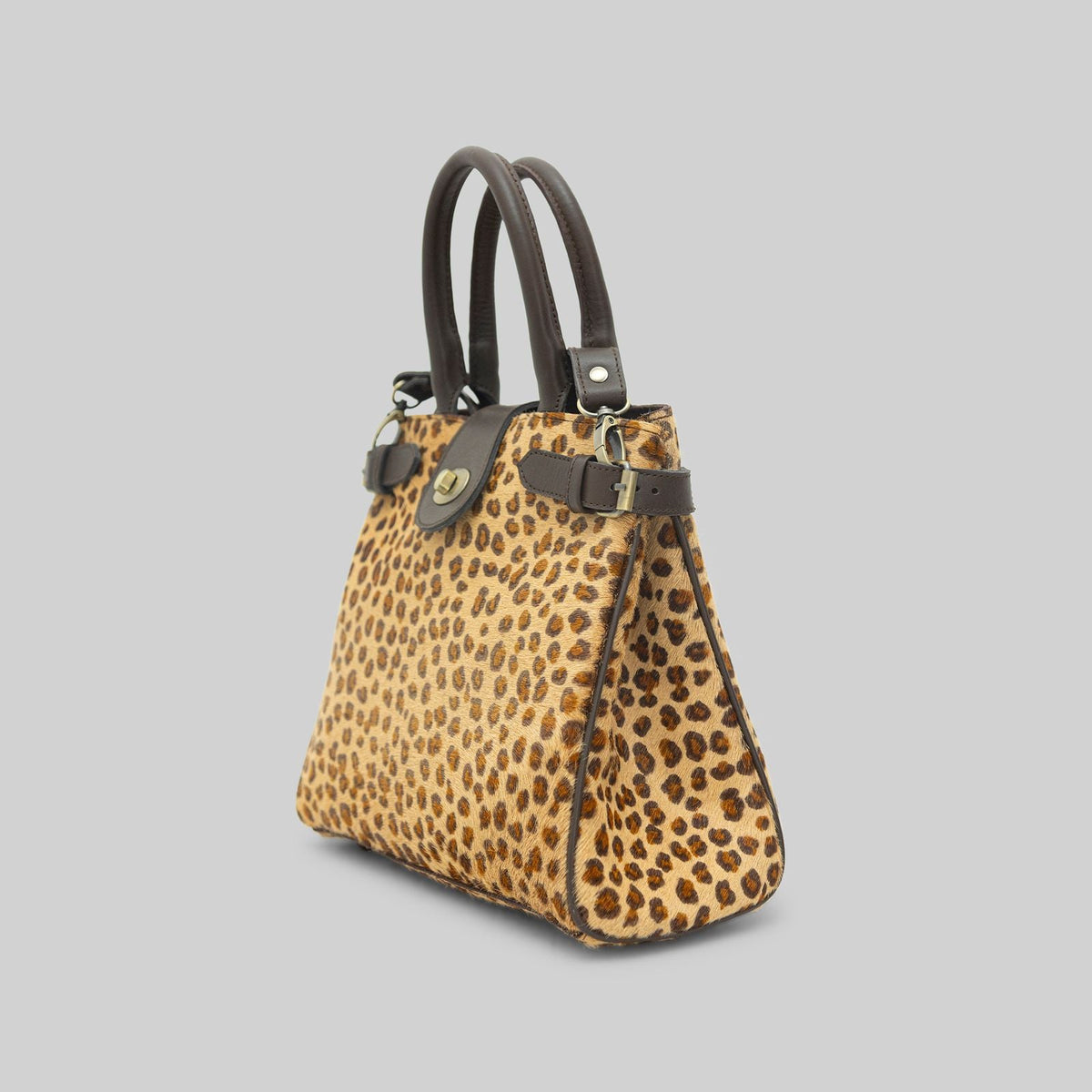 Cowhide Bag - RES IPSA