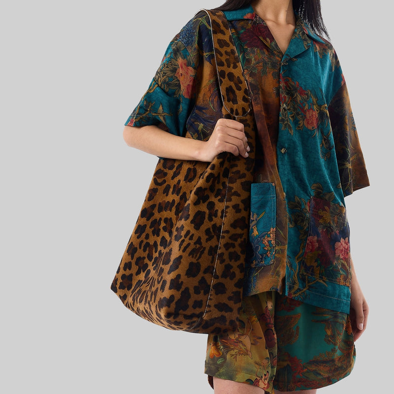 Cowhide Sling Bag - RES IPSA
