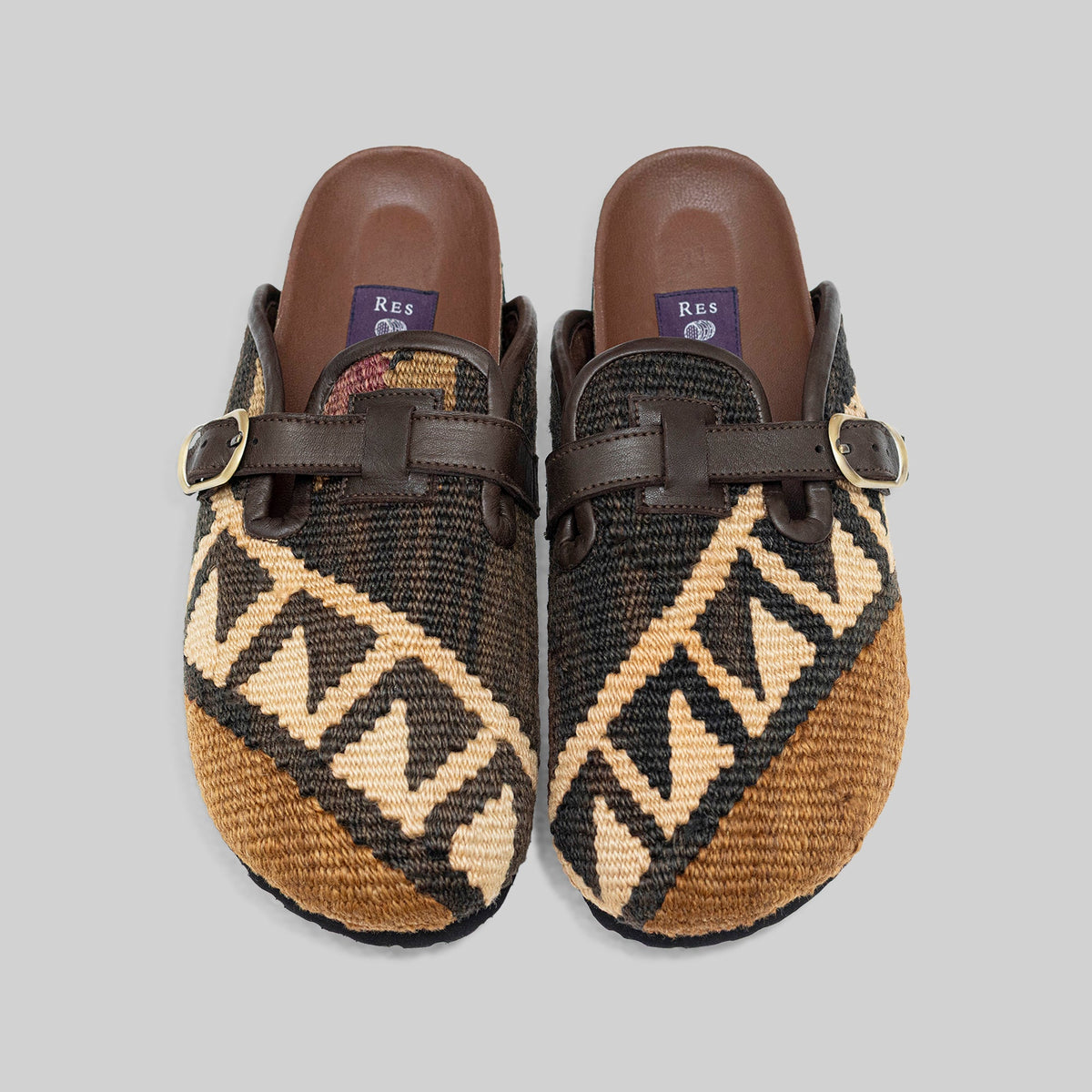 Men's Kilim Clog Size 11 - RES IPSA