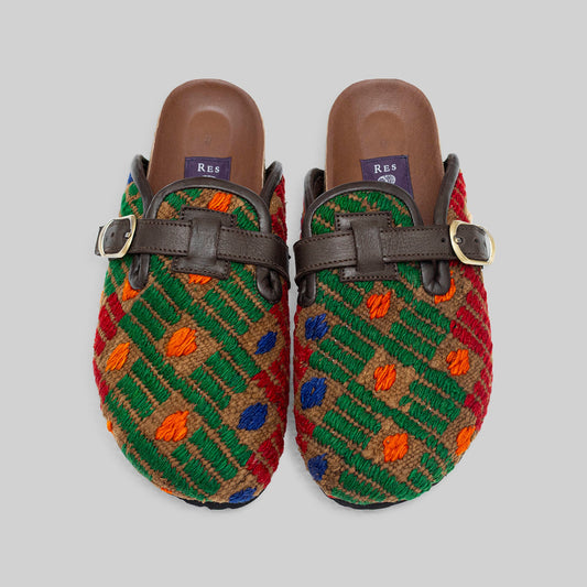 Men's Kilim Clog Size 8 - RES IPSA