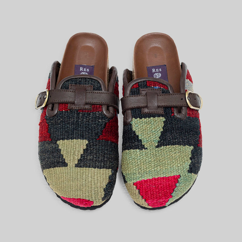 Men's Kilim Clog Size 8 - RES IPSA