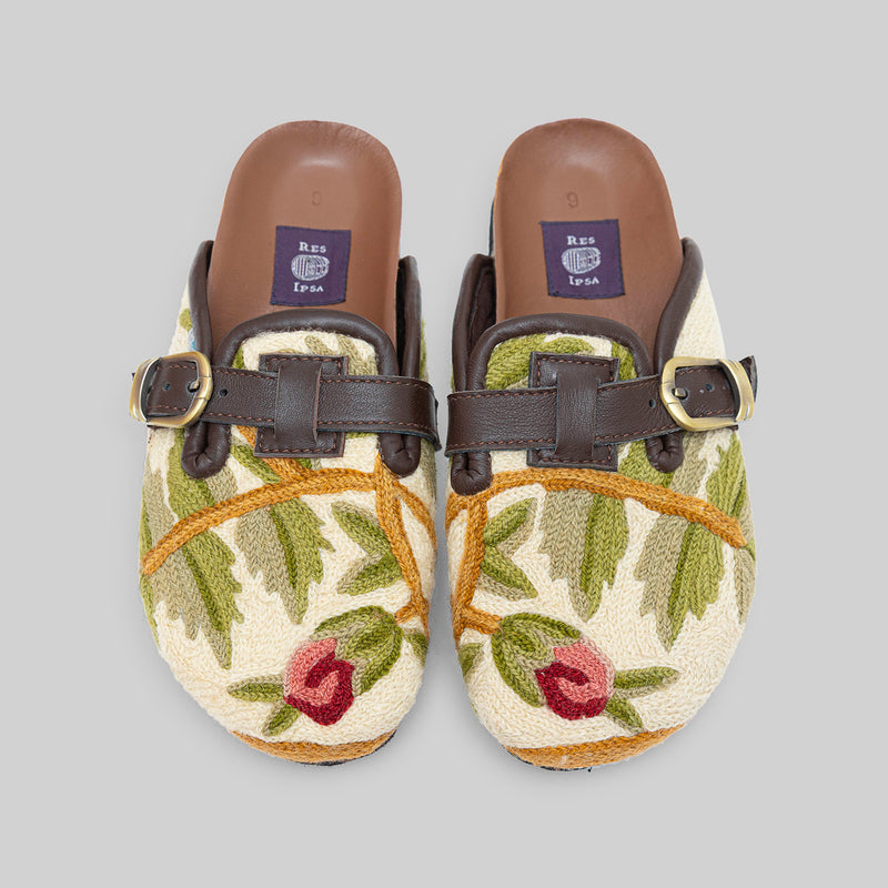 Women's Kilim Clog Size 6
