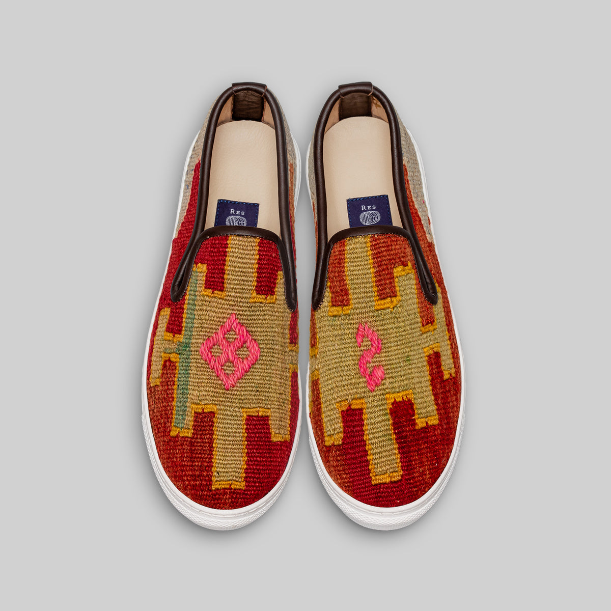 Men's Kilim Sneaker Size 11