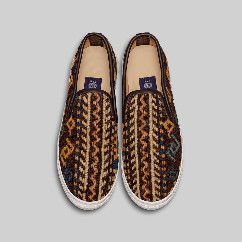 Men's Kilim Sneaker Size 10