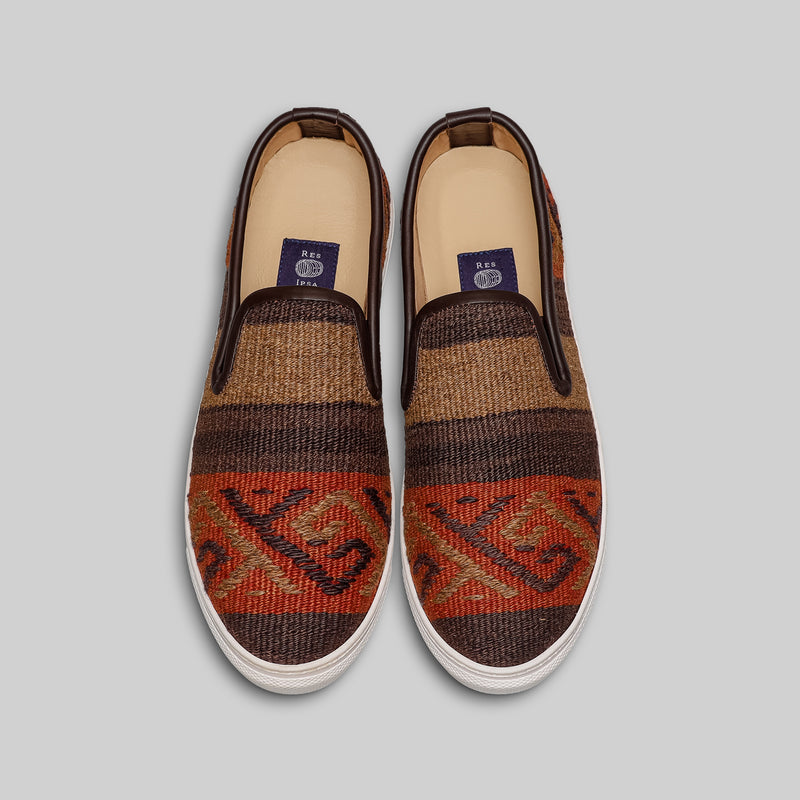 Men's Kilim Sneaker Size 9