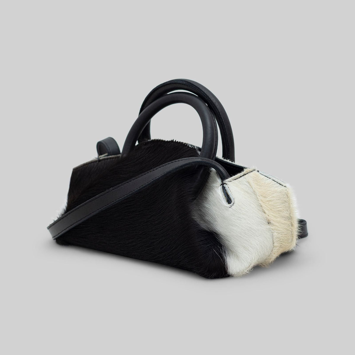 Cowhide Small Bag - RES IPSA