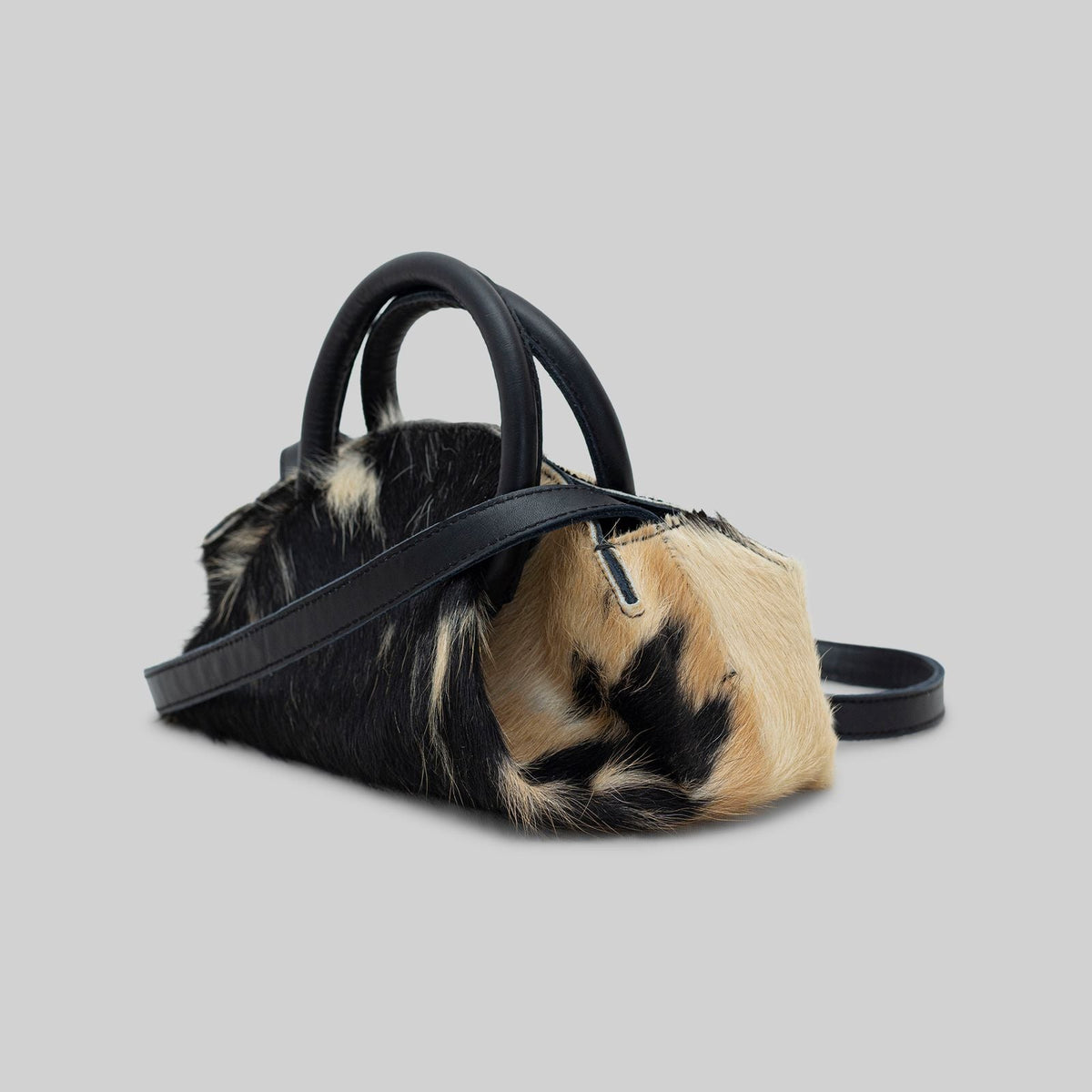 Cowhide Small Bag - RES IPSA