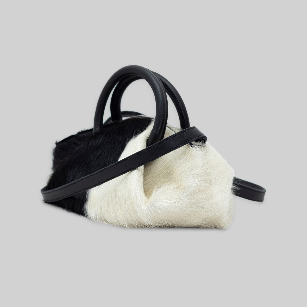 Cowhide Small Bag - RES IPSA