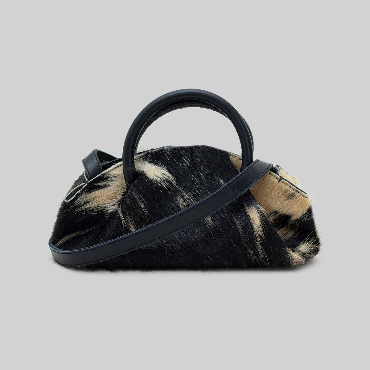 Cowhide Small Bag - RES IPSA