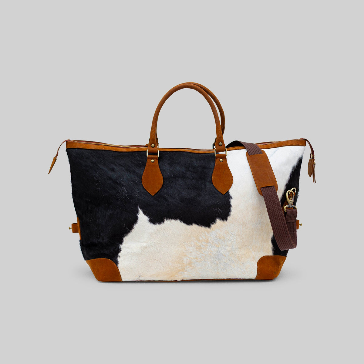 Cowhide Weekender Bag - RES IPSA