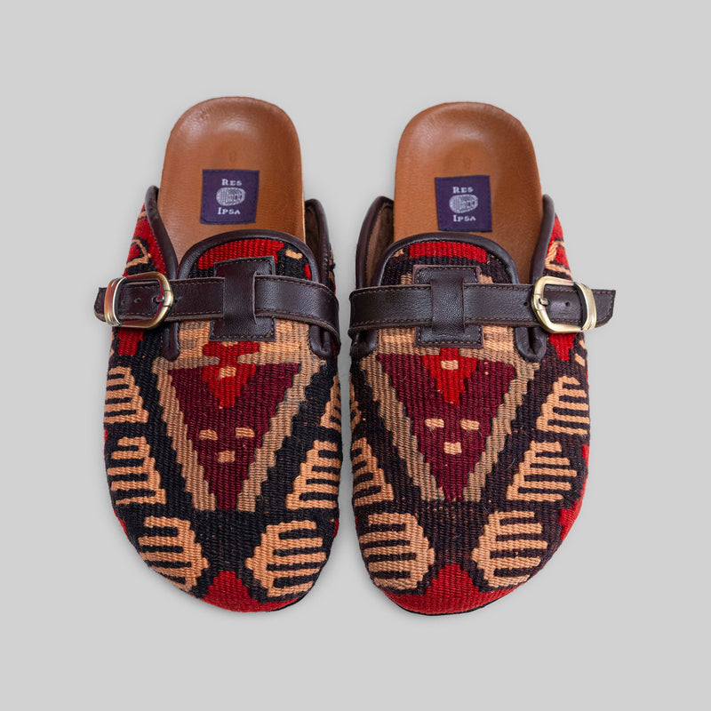 Men's Kilim Clog Size 8 - RES IPSA