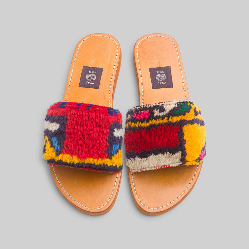 Rug Sandal Size 10 - RES IPSA