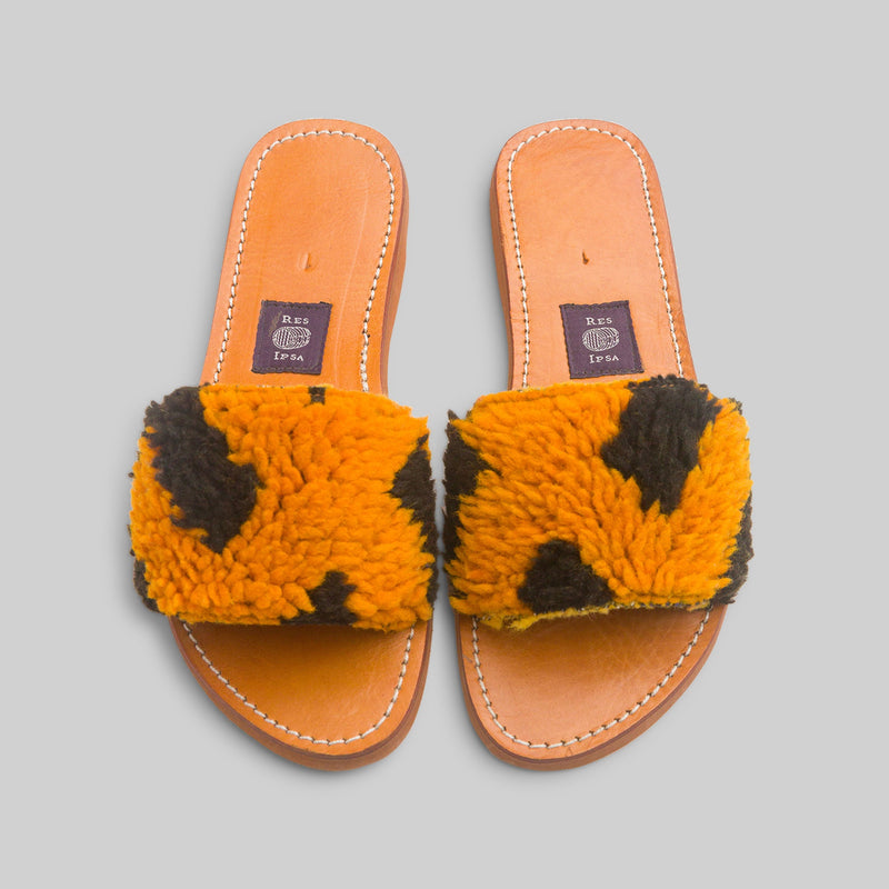 Rug Sandal Size 11 - RES IPSA