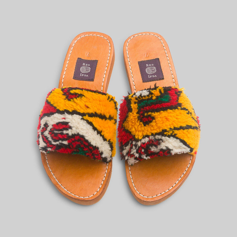 Rug Sandal Size 7 - RES IPSA