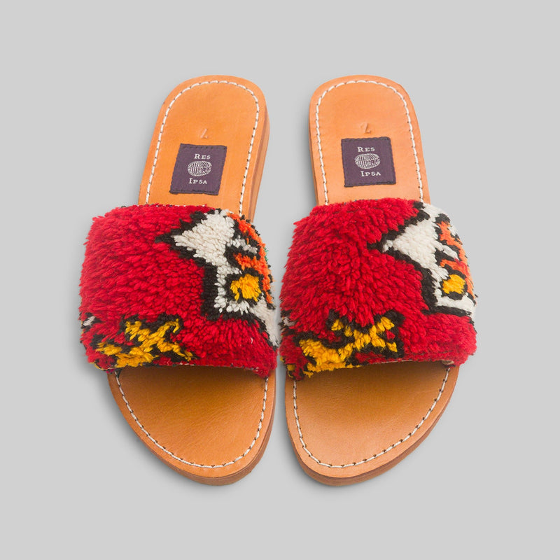 Rug Sandal Size 7 - RES IPSA