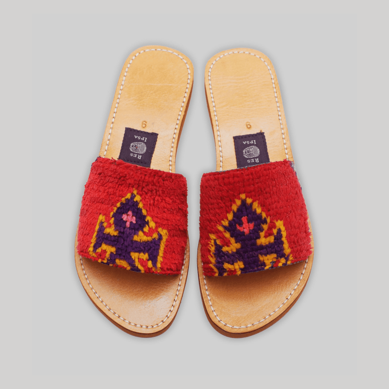 Rug Sandal Size 9 - RES IPSA