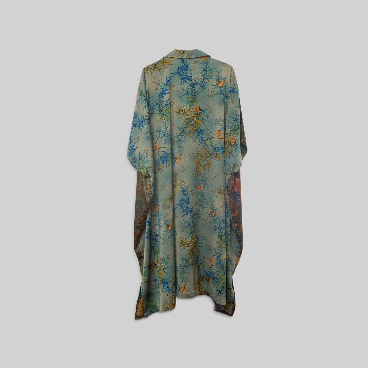 Silk Open Collar Kaftan - RES IPSA