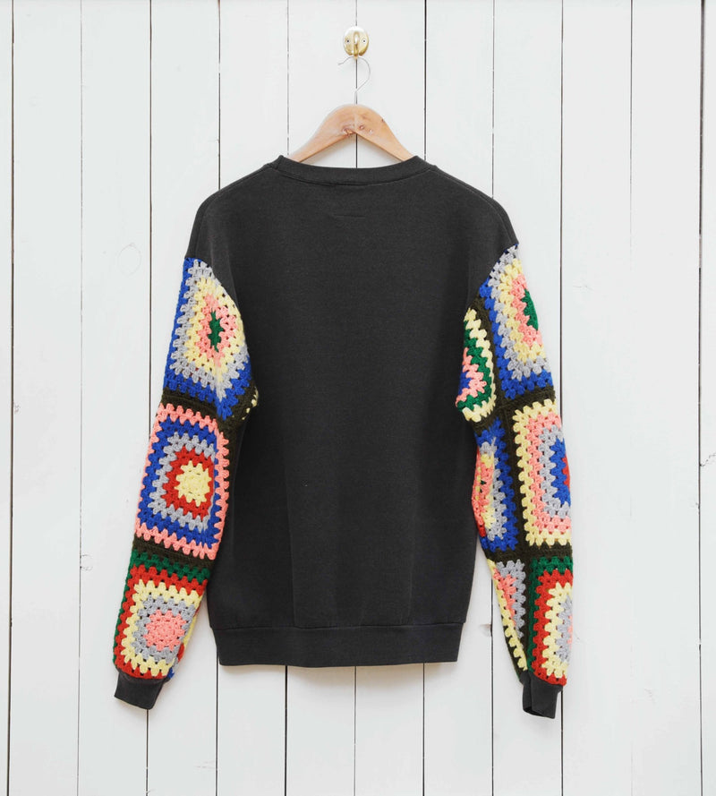 Vintage Sweatshirt With Crochet Sleeves #7 - RES IPSA